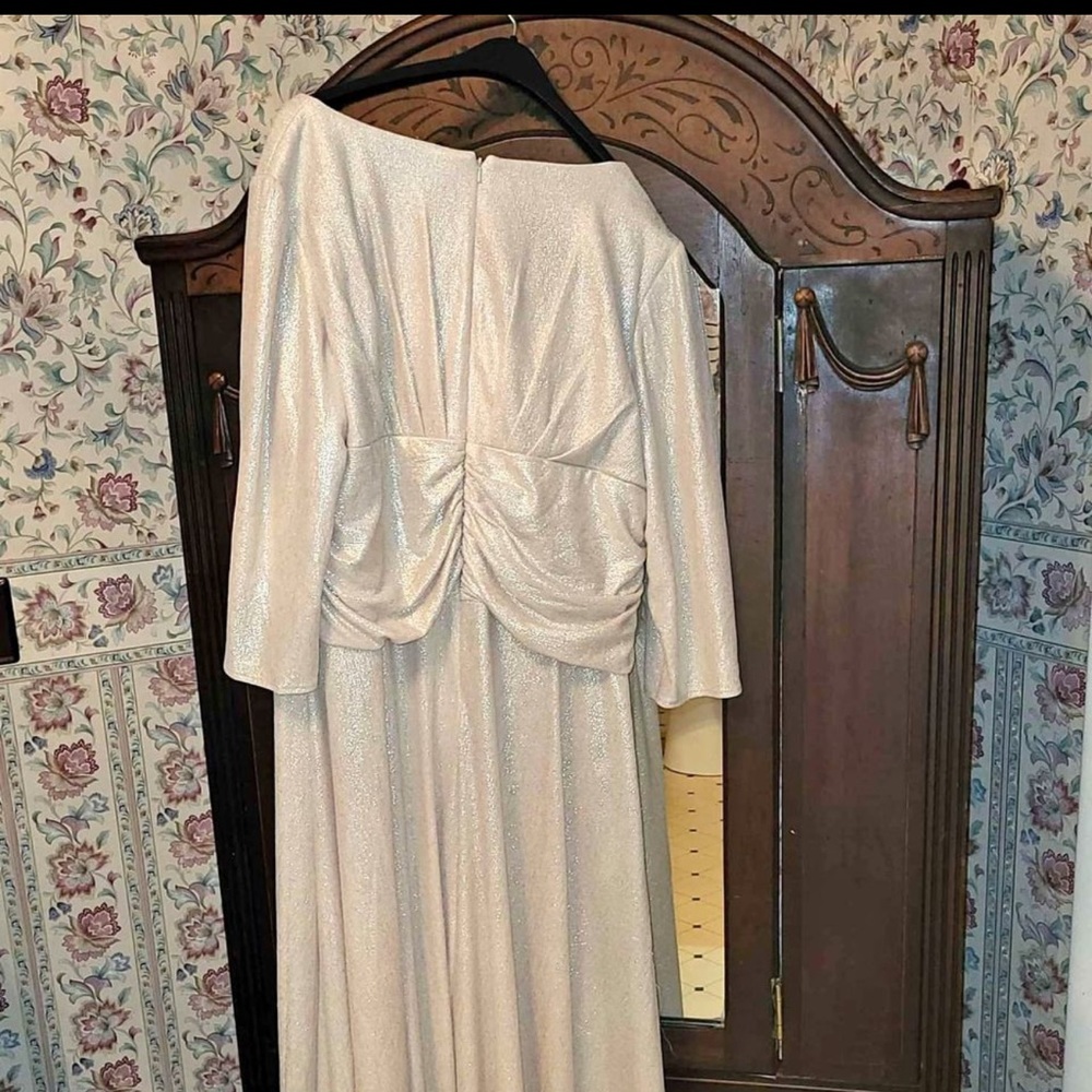Oleg Cassini mother of the bride dress in champagne